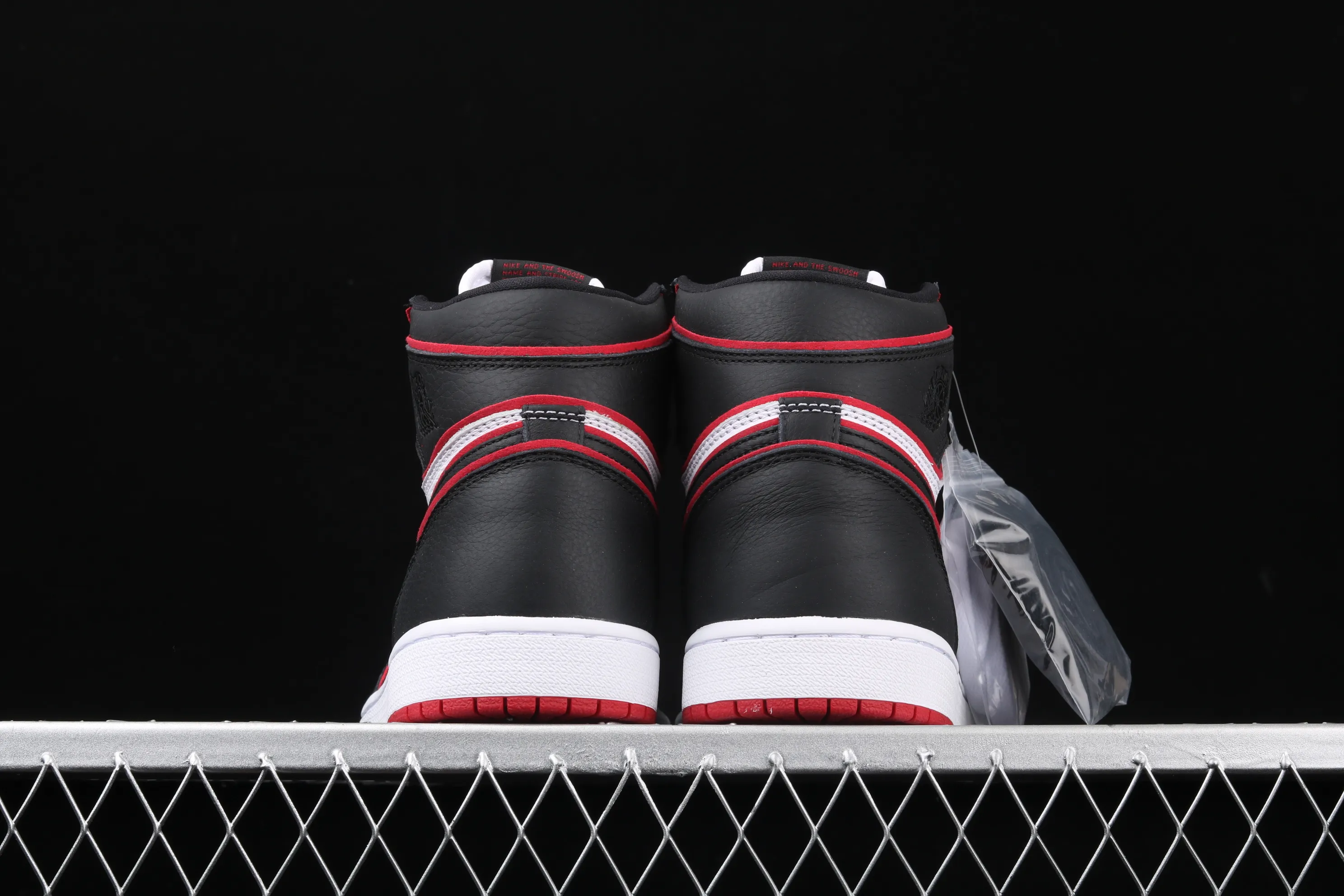 All categories Air Jordan Jordan series basketball shoes Air Jordan 1 High Air Jordan 1 Retro High OG AJ1 Joe 1 Human Flight 555088-062